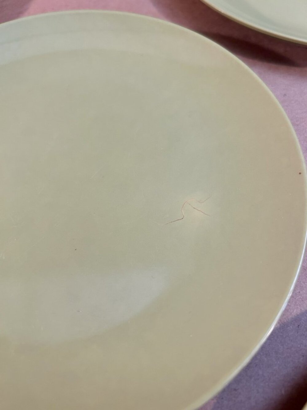 Vintage 10 pc. Oneida Melamine Avocado Green Serving Bowls, Plates & Small Bowls - Picture 5 of 16